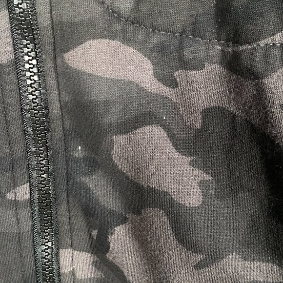 BEAMS Heart Camo Bomber Style Jacket Size M - Picture 6 of 8